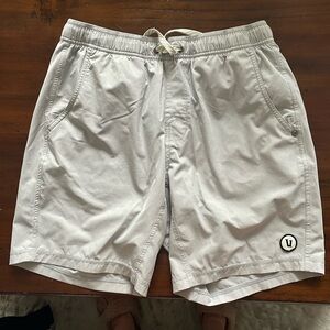 Men’s Vuori Grey Shorts Size Medium